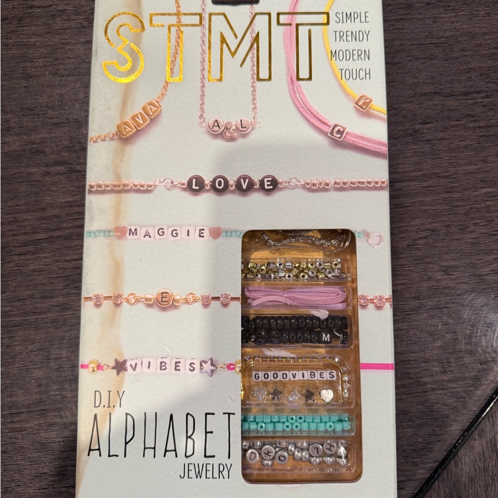 STMT DIY Alphabet Jewelry Kit